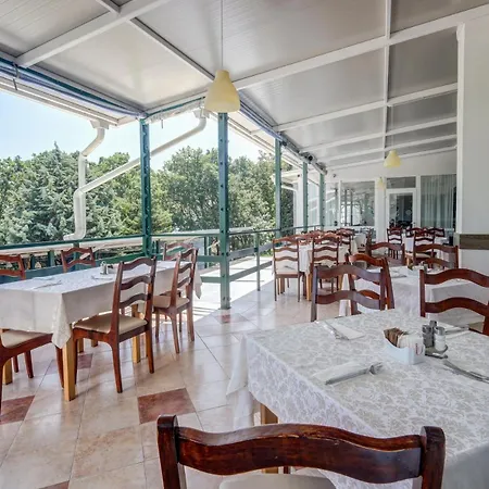 Kini Park & Free Parking Goudstrand